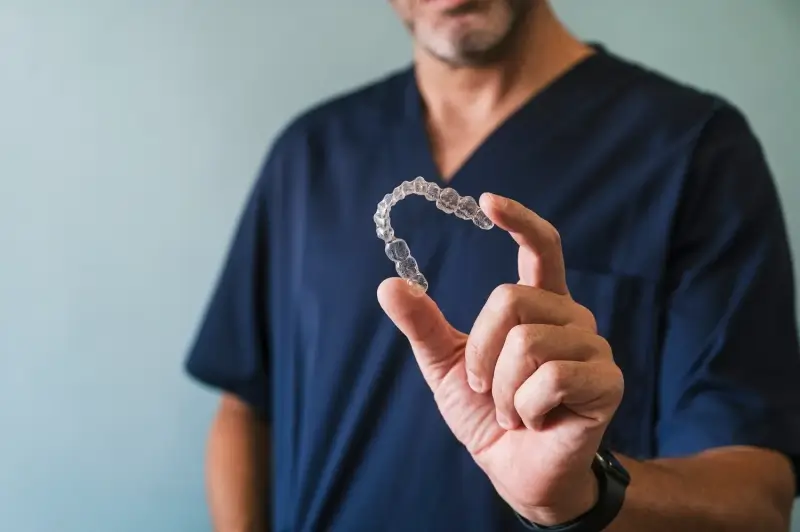 Prostowanie zębów metoda Invisalign