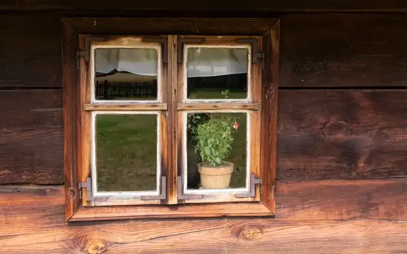 O ile droższe są okna drewniane?